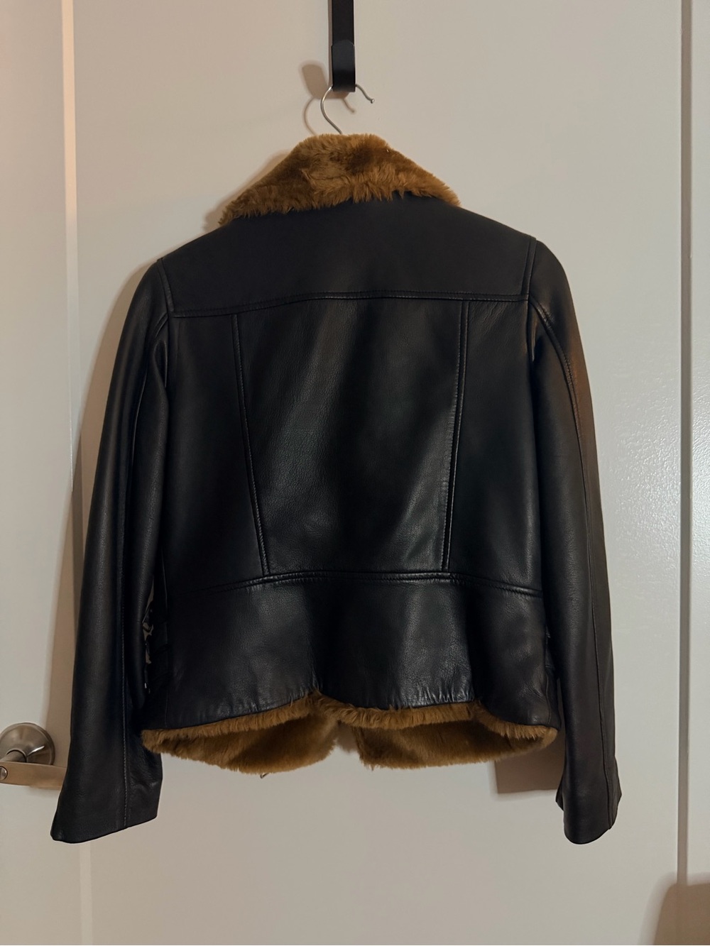 AllSaints 100% genuine lamb leather Sola Black & Natural Shearling Leather - Picture 4 of 5